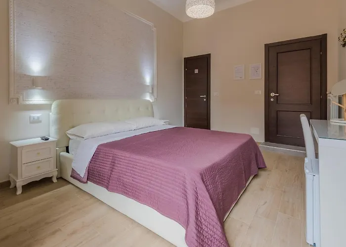 Walker 2 3* רומא