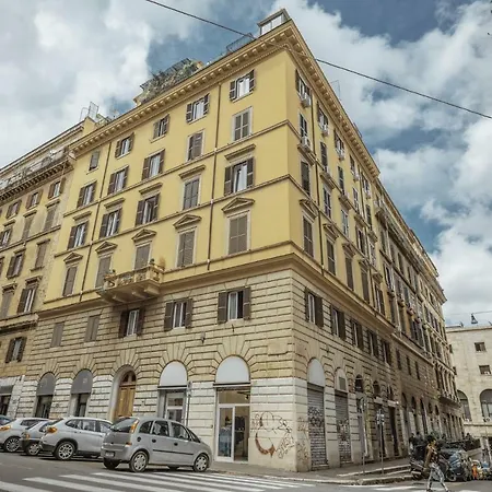 בית הארחה Walker 2