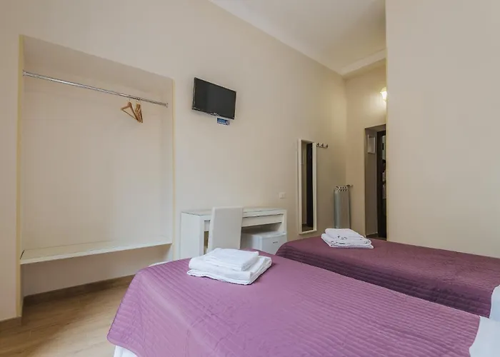 Konukevi Walker 2 3*